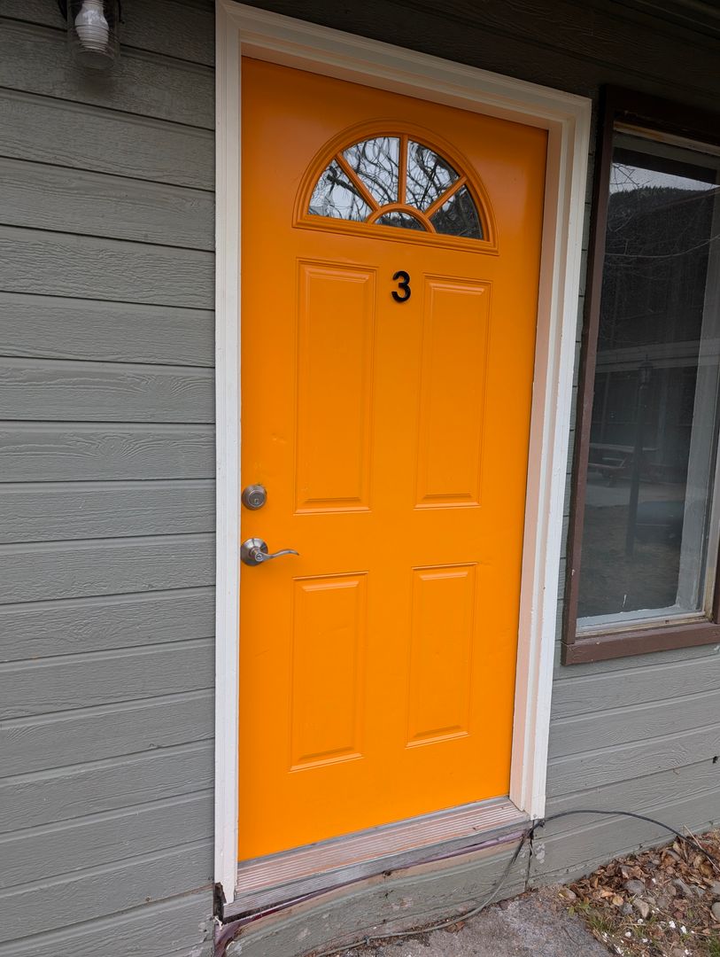 South Lake Tahoe Apartment: 3715 Blackwood Rd