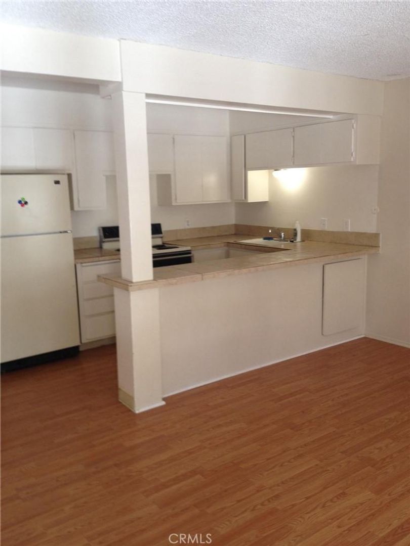 South Lake Tahoe Apartment: 3668 Spruce & 3665 Willow