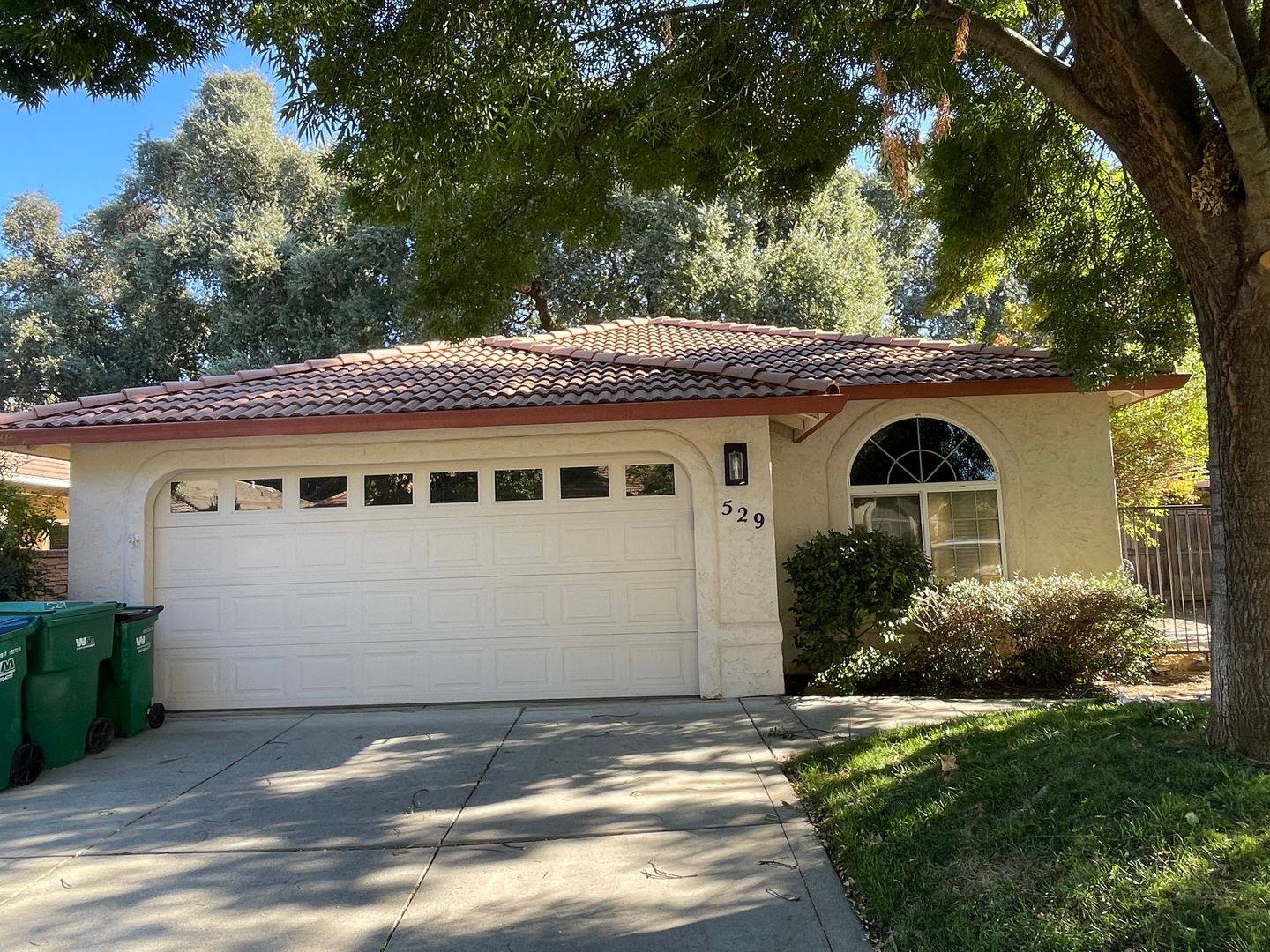 Chico House: 529 Mission Santa Fe Cir