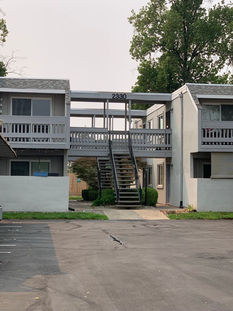Chico House: 2330 Notre Dame Blvd #5