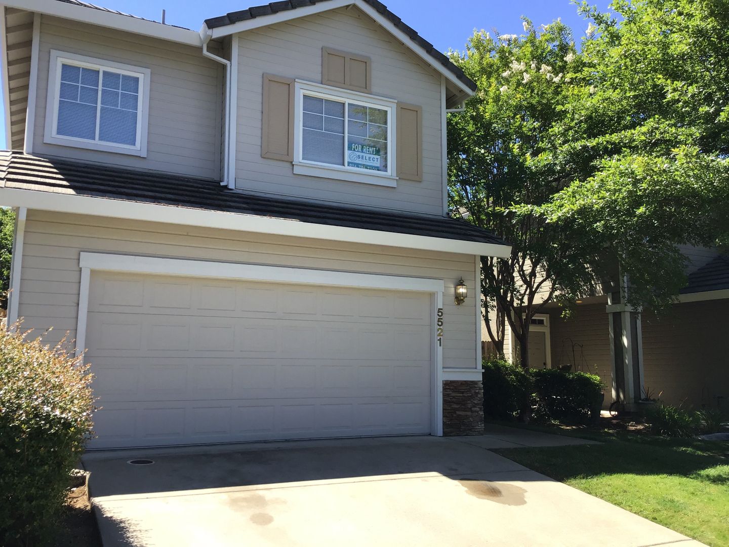 Rocklin House: 5521 Butte View Court