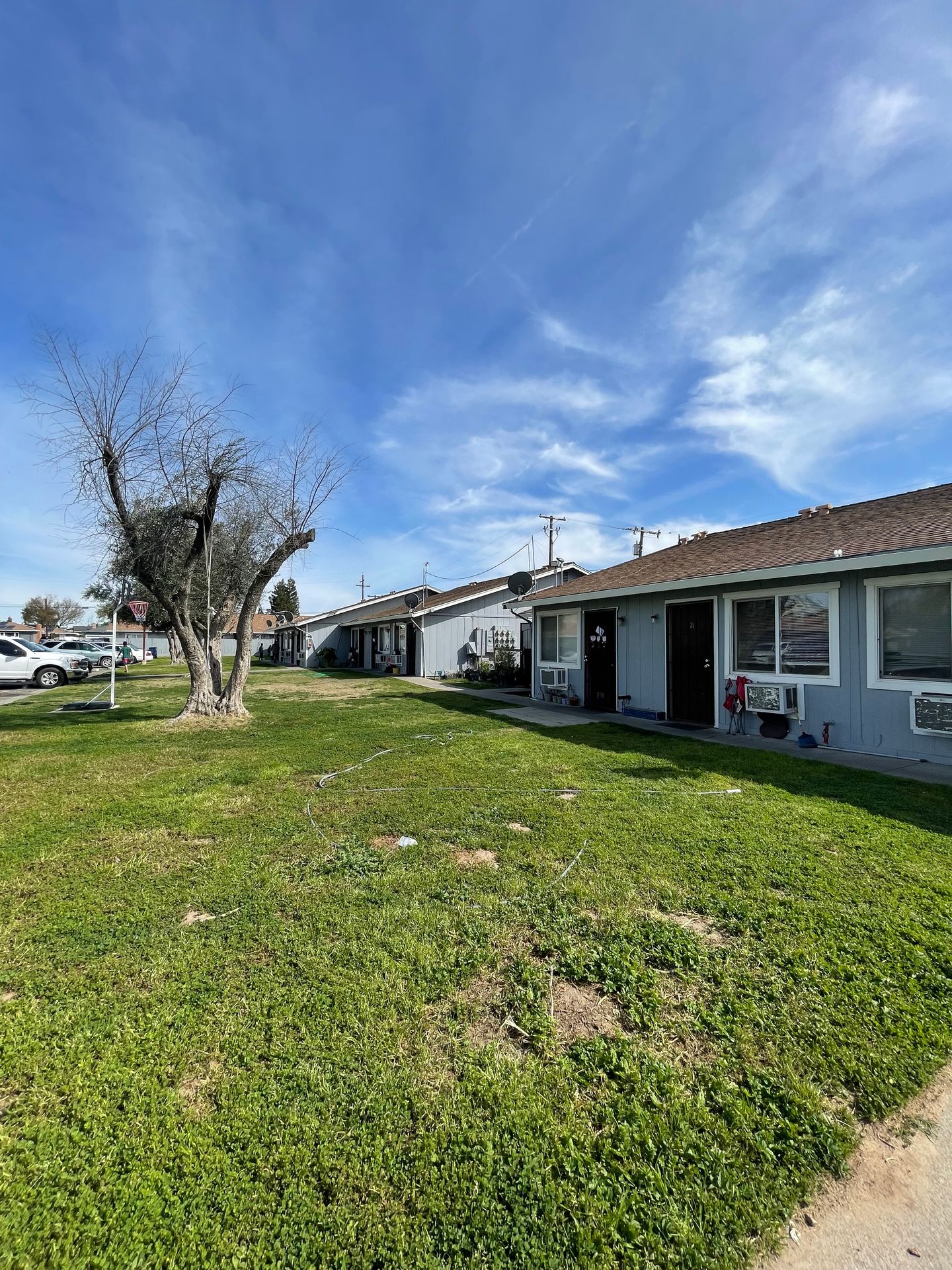 Winton Apartment: 6771 California St #27