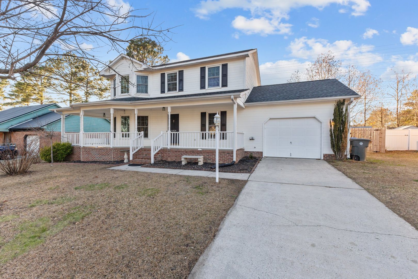 Fayetteville House: 6824 St Julian Way