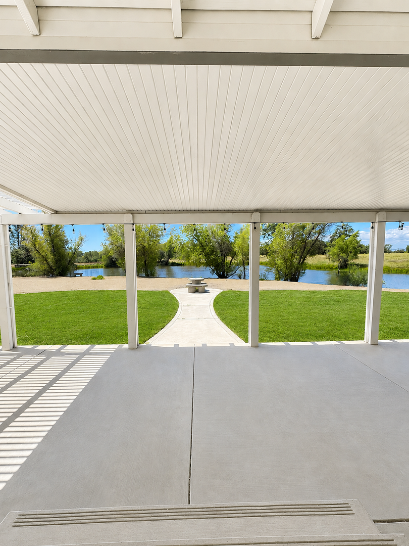 Redding House: 21789 Seven Lakes Lane