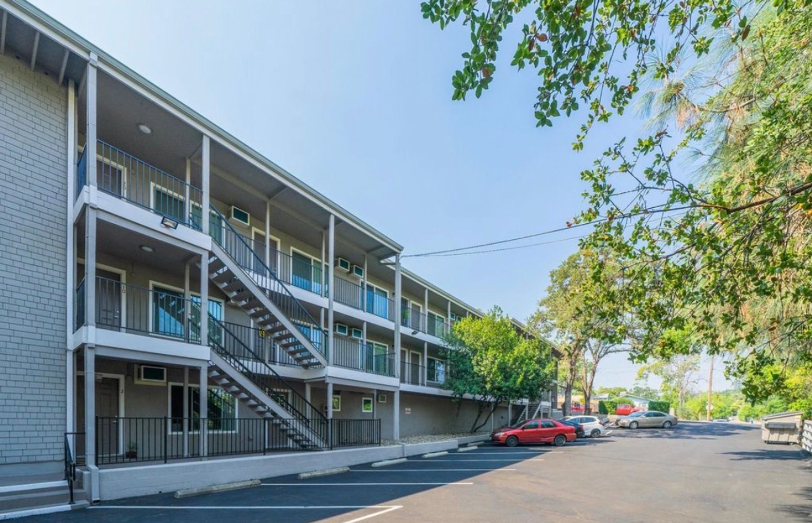 Redding Apartment: 1425 Magnolia Avenue