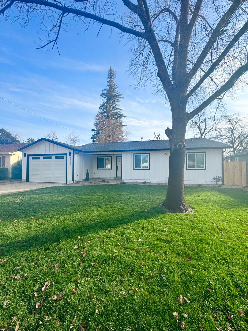 Redding House: 2283 Canal Drive