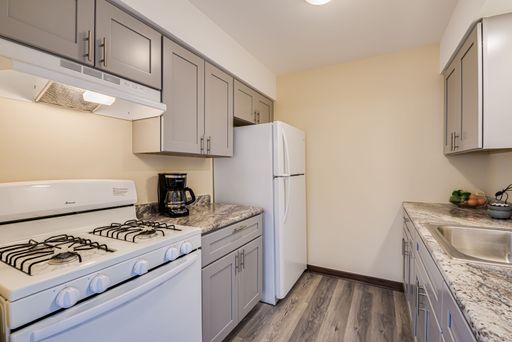 1 Bedroom 1 Bath Special