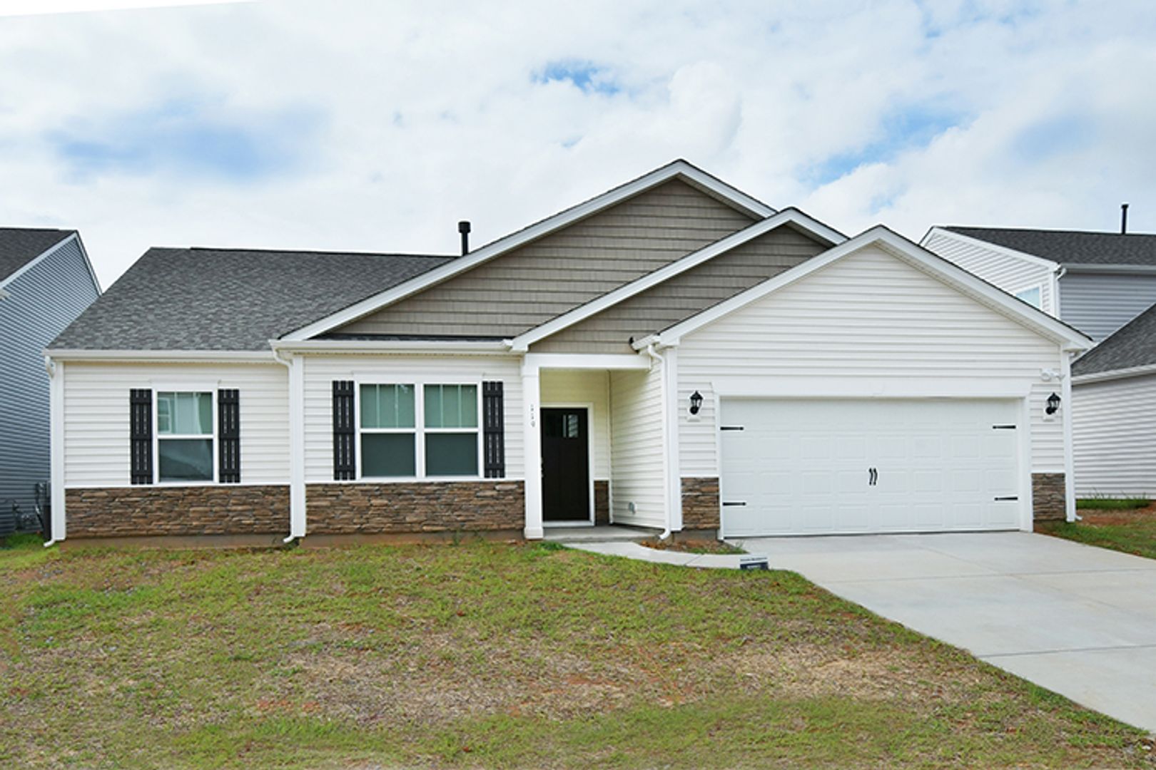 Statesville House: 119 Pecan Grove Lane
