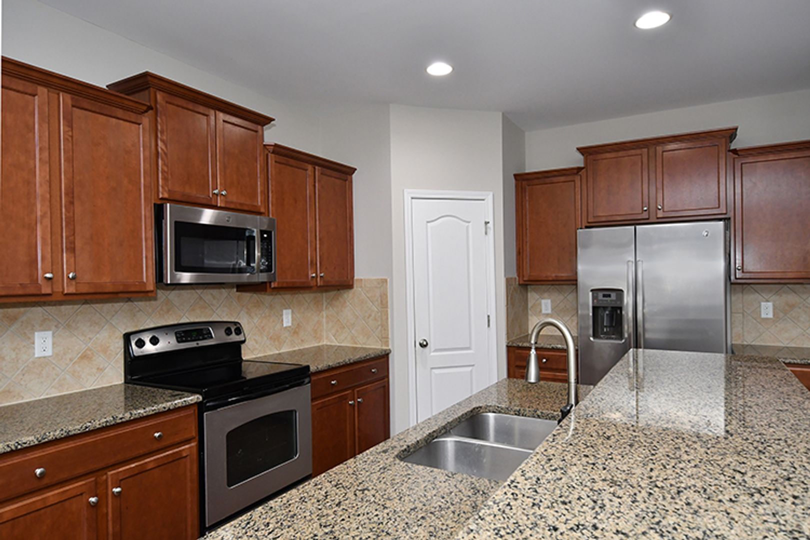 Cornelius Townhome: 8204 Viewpoint Lane