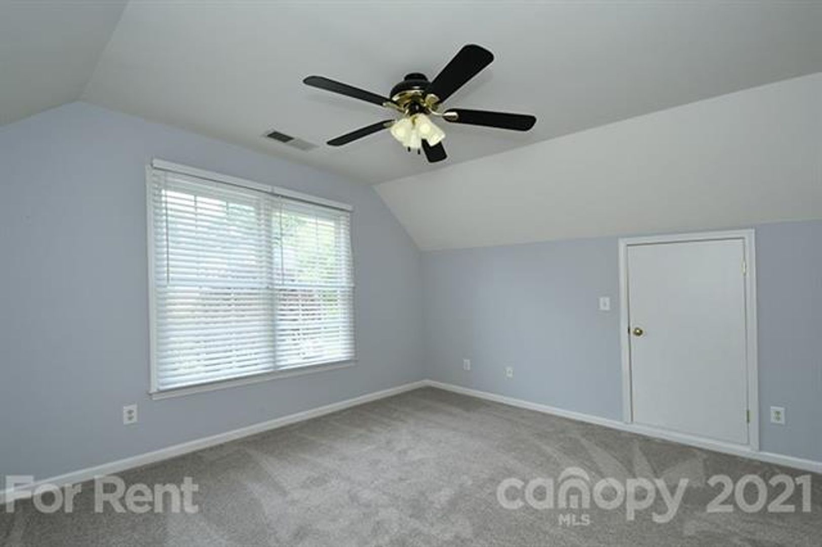 Huntersville House: 10402 Friargate Road