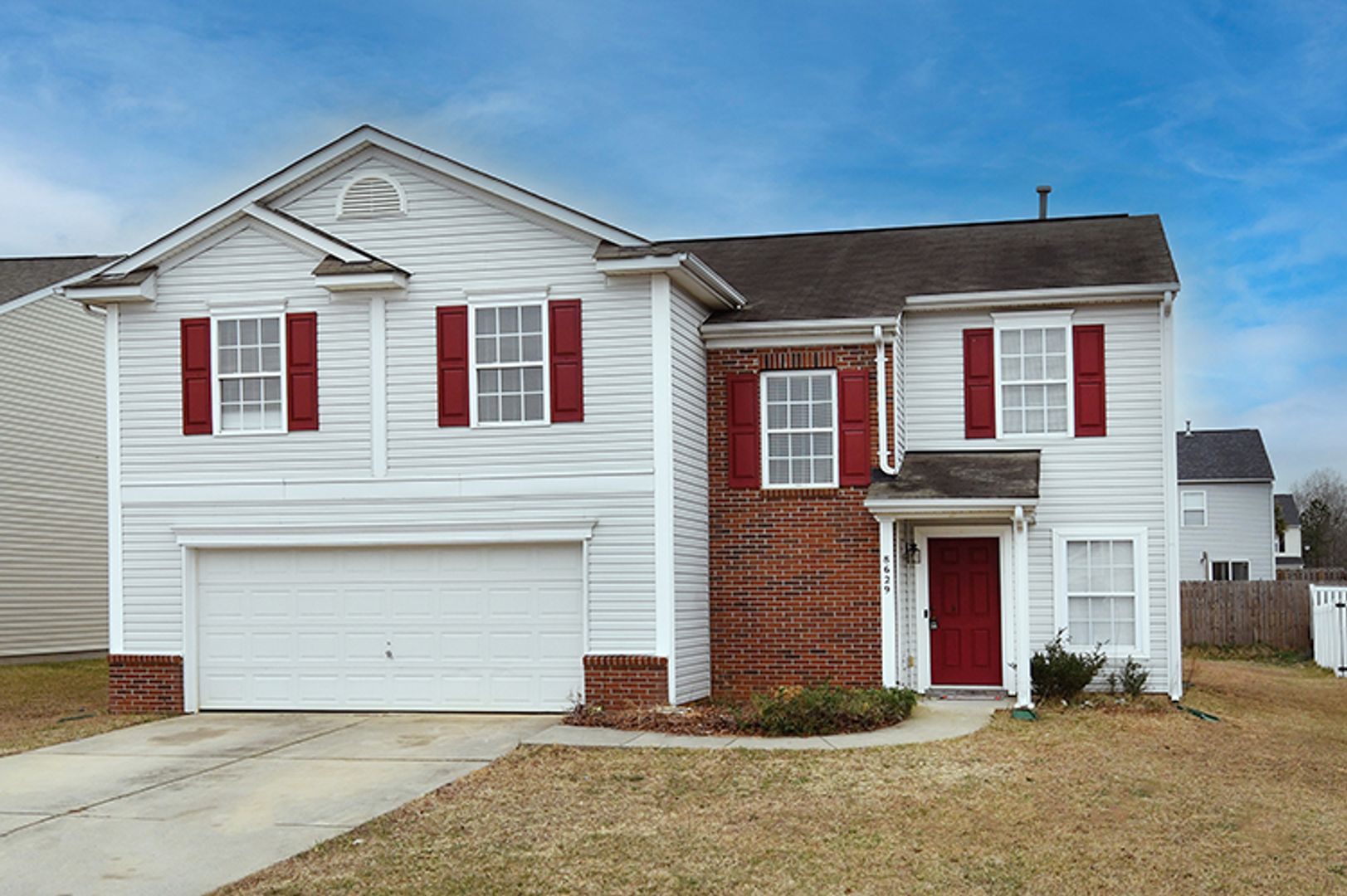 Charlotte House: 8629 Buckhorn St