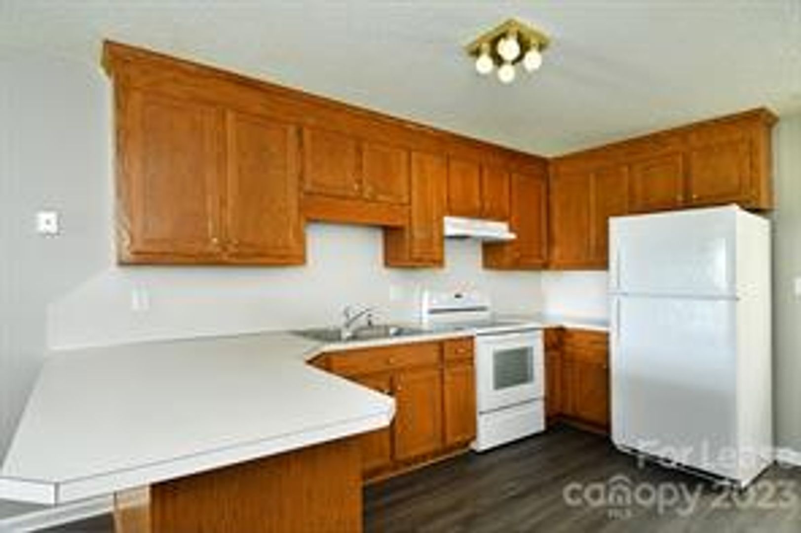 Lincolnton House: 166 Glen Gar Dr