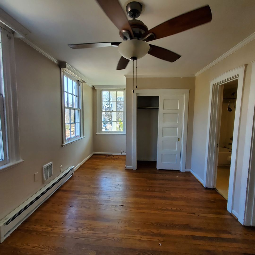 Portsmouth Apartment: 525 North St