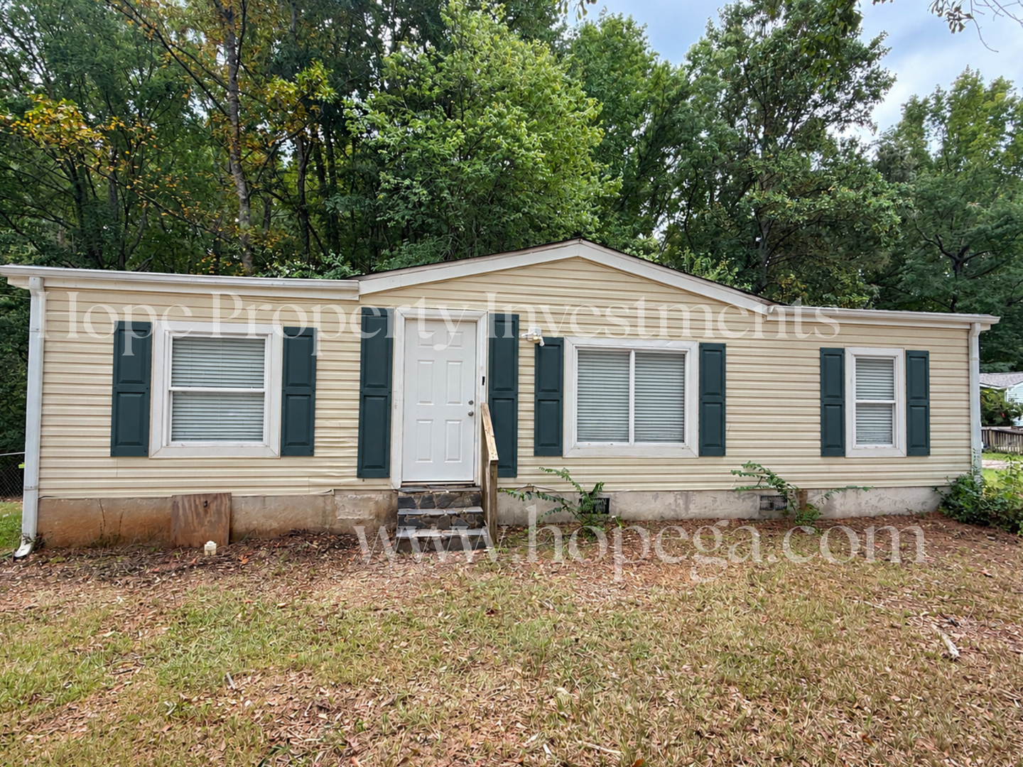 Sharpsburg House: 6 Crabapple Ct