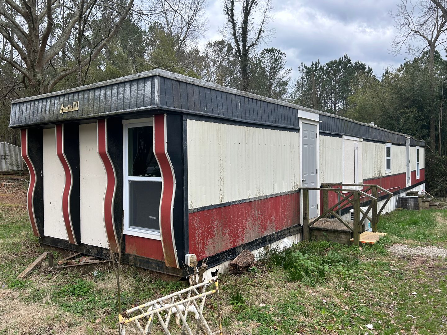 Grantville House: 153 Lone Oak Rd