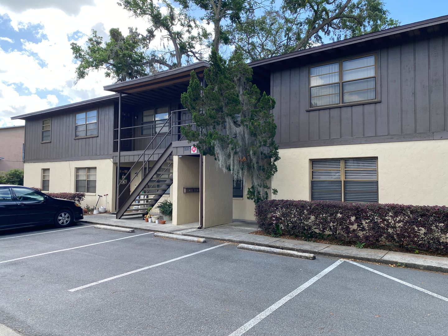 Lakeland Apartment: 1112 South Blvd