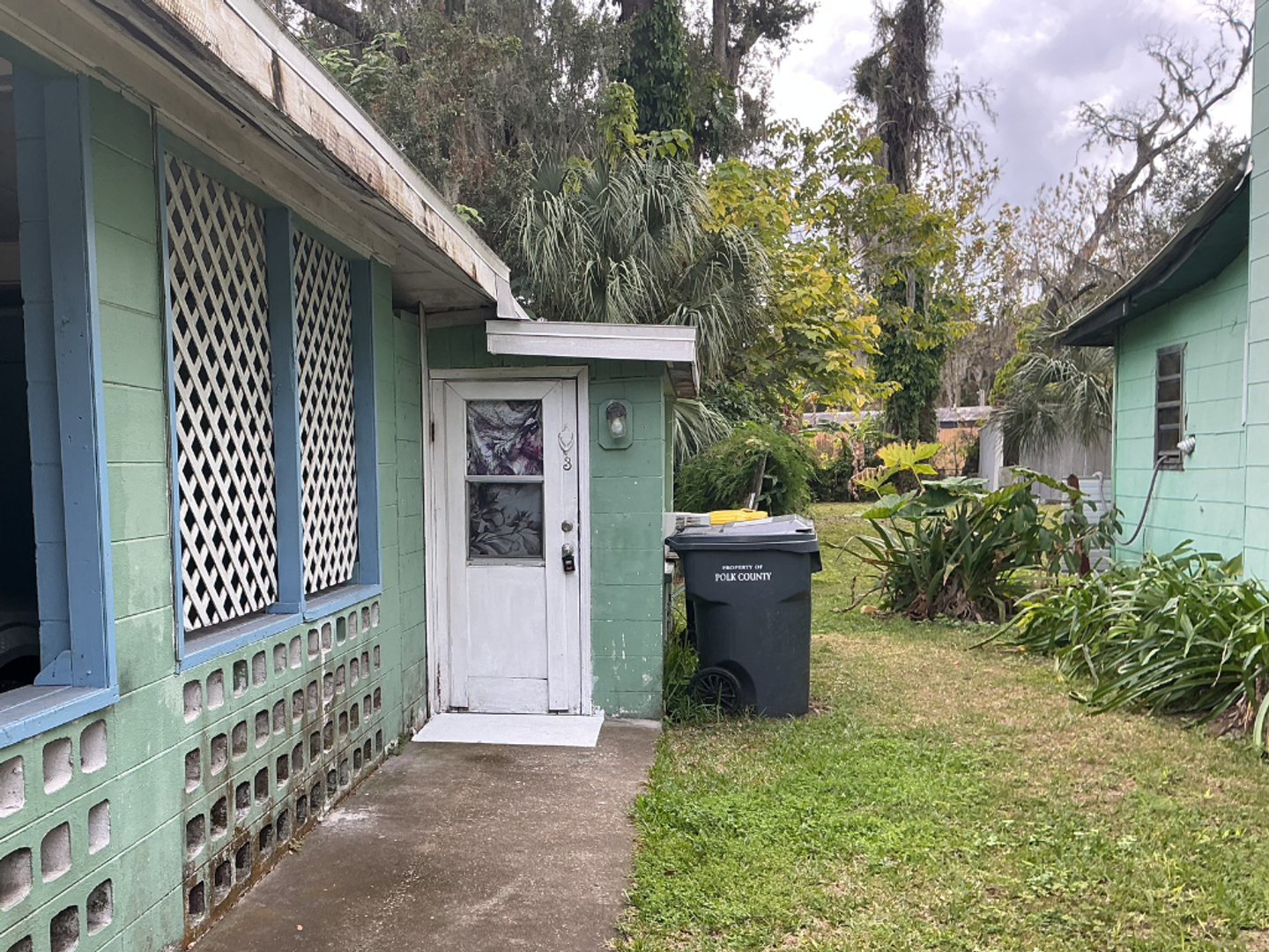 Lakeland Apartment: 2529 Tanglewood St.