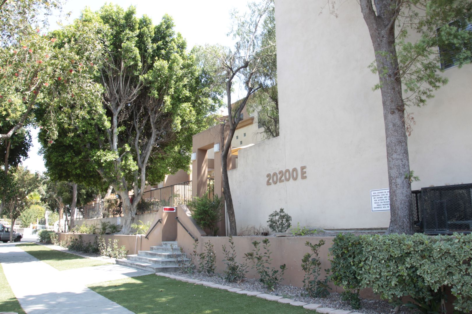 Canoga Park Townhome: 20200 Cantara Street