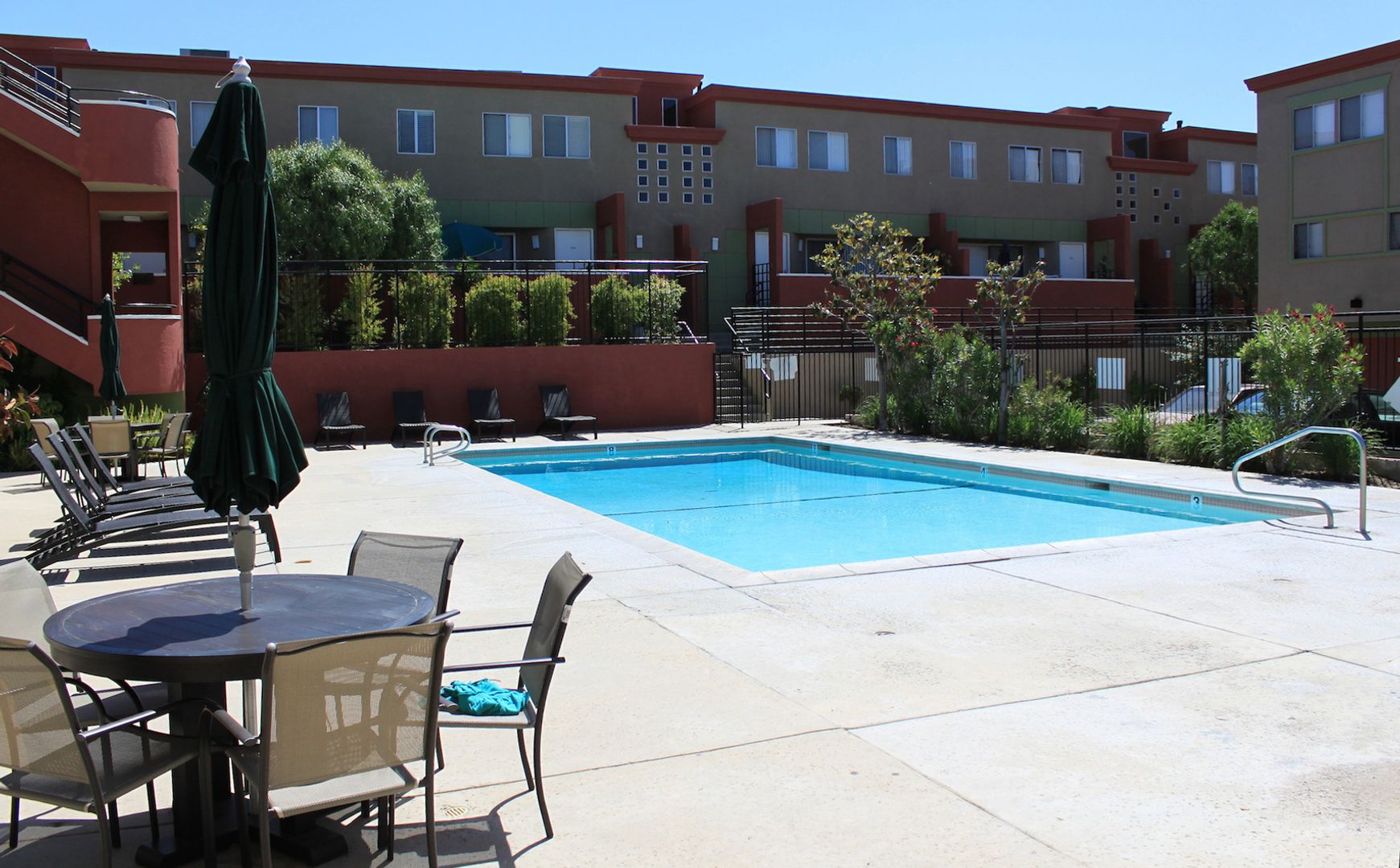 Canoga Park Townhome: 21030 Gresham Street