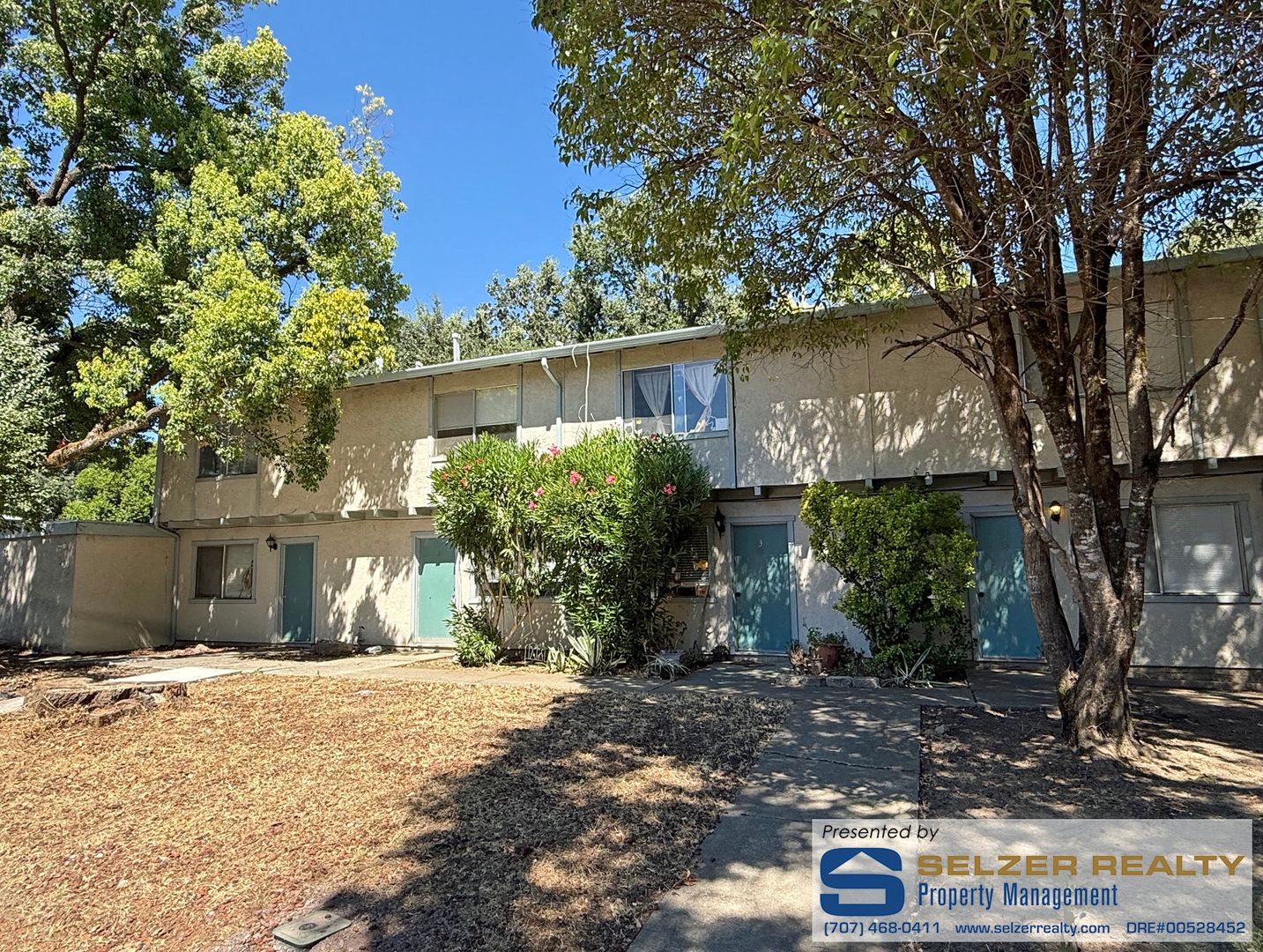 Ukiah Apartment: 385 El Rio Ct.