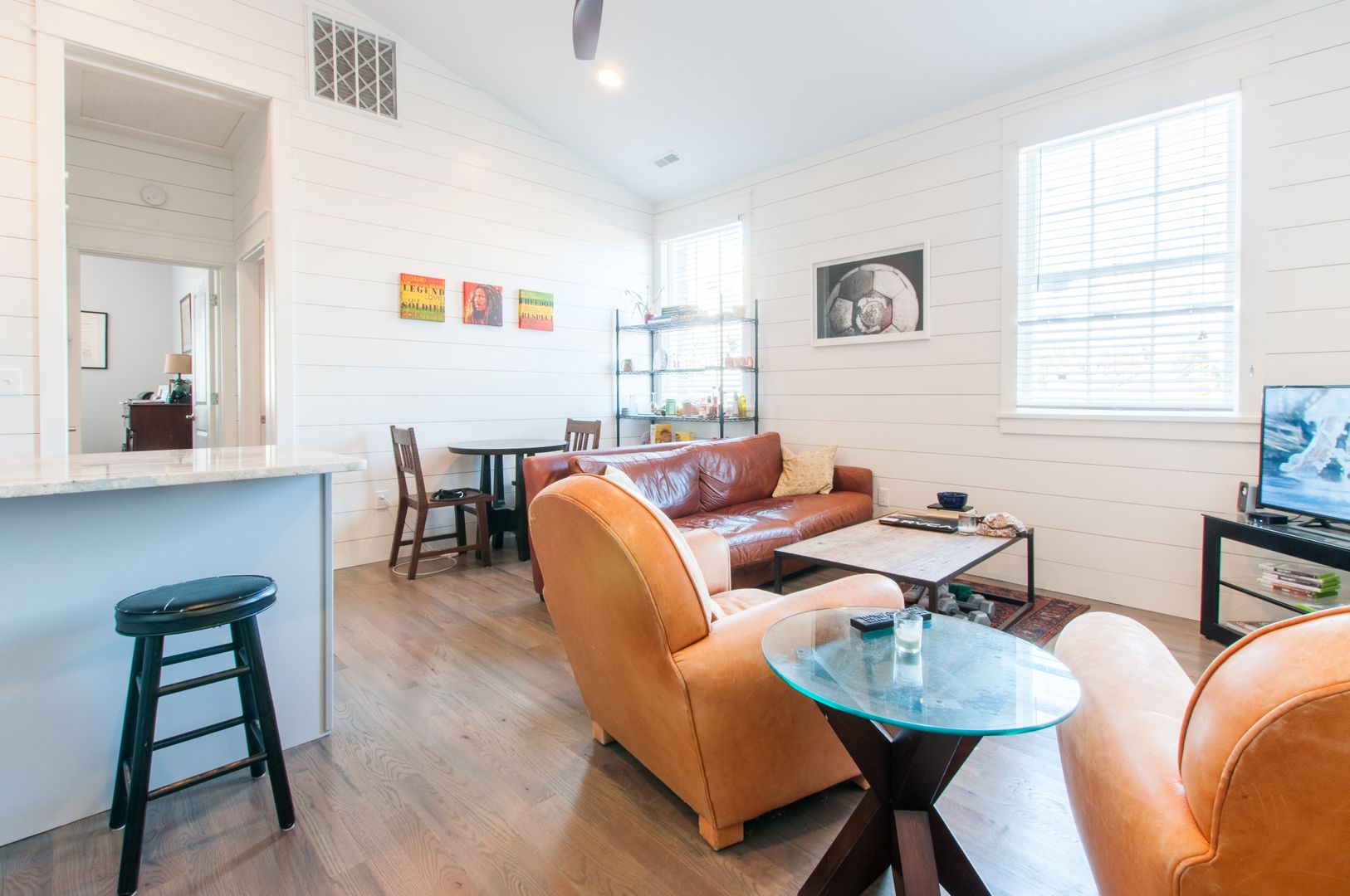 Charleston Apartment: 99 Nassau Street