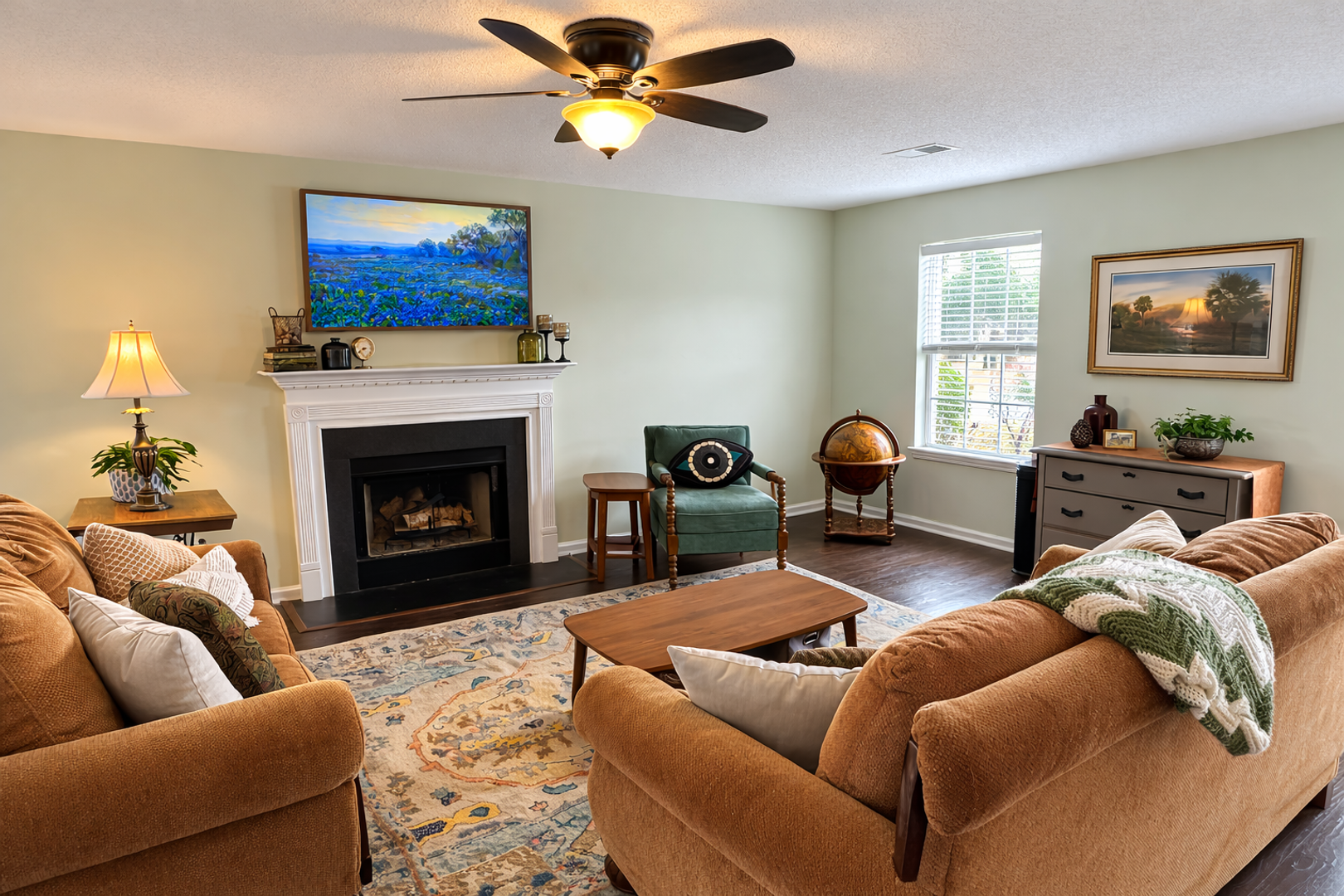 Summerville House: 275 Dunning Rd
