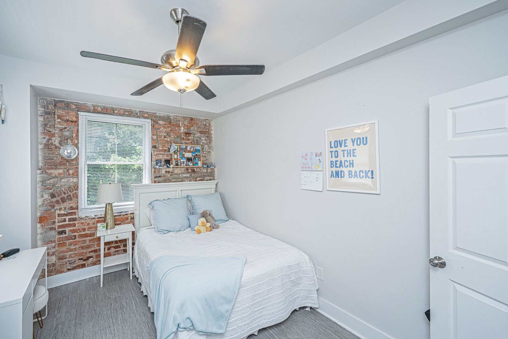 Charleston Apartment: 1000 King Street