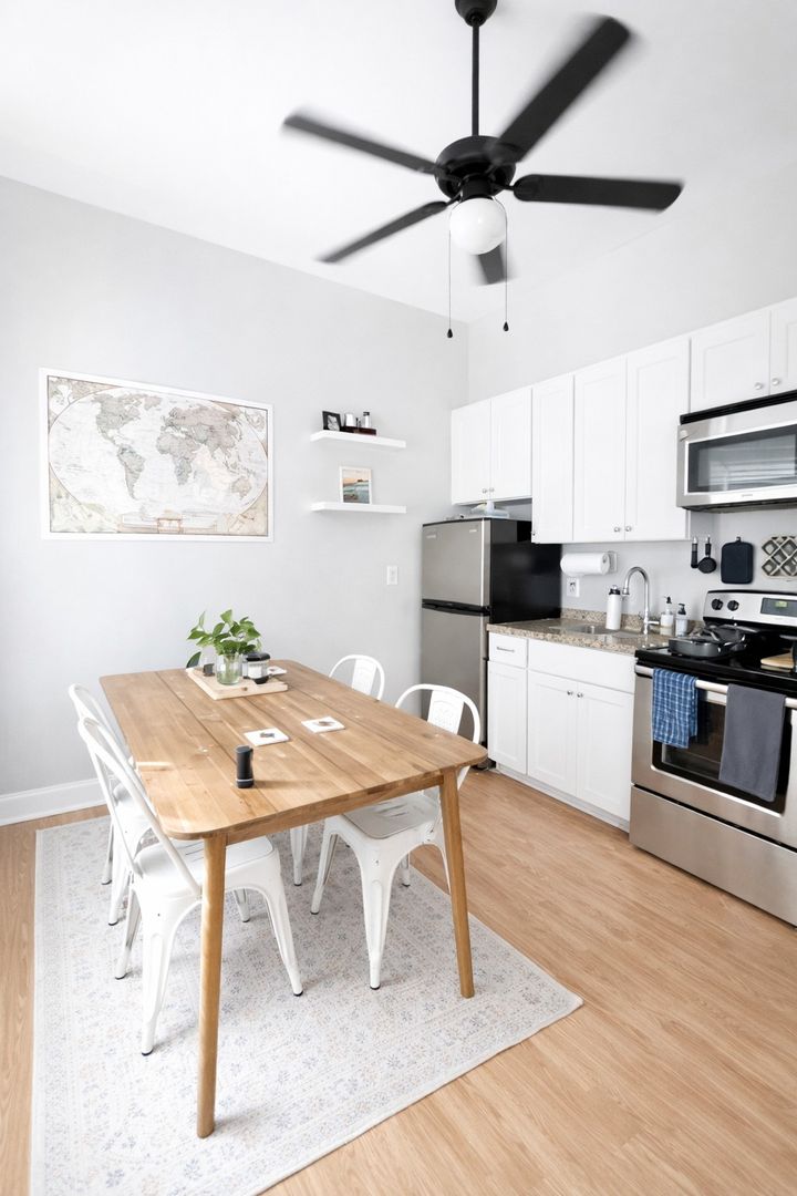 Charleston Apartment: 76 Nassau Street