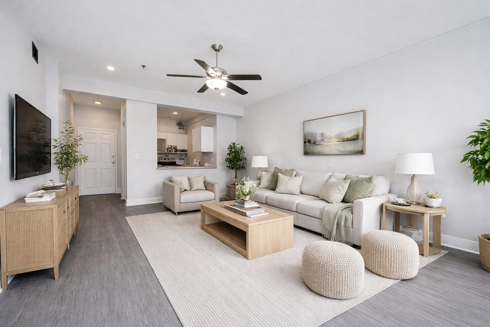 Charleston Apartment: 1000 King Street