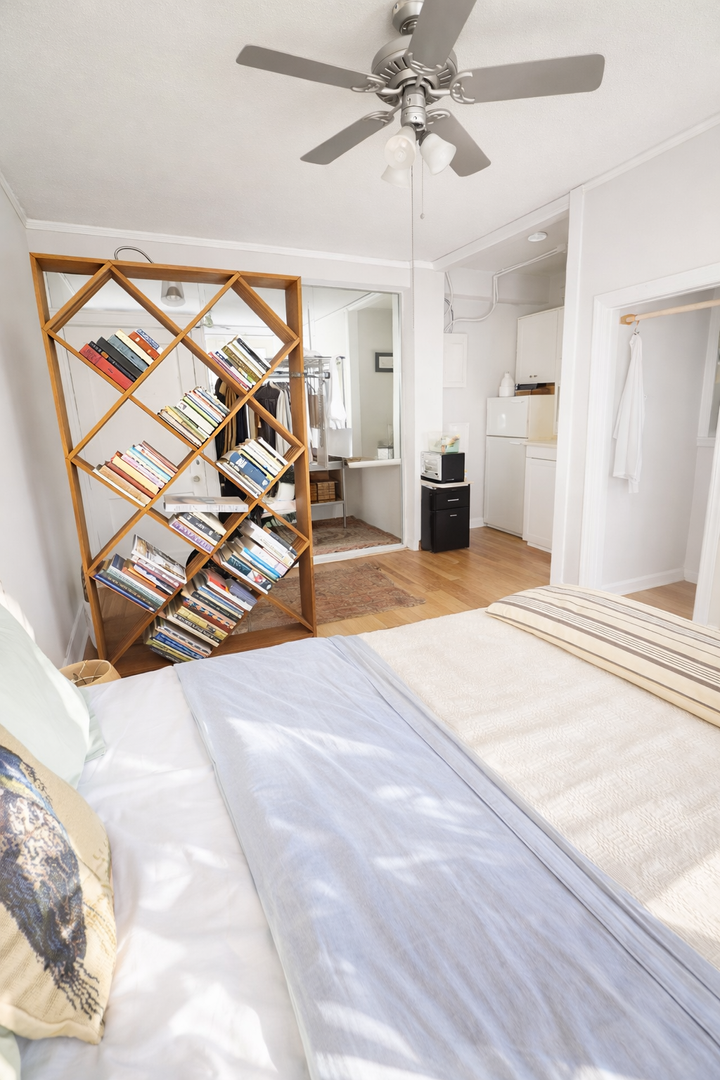 Charleston House: 63 Rutledge Avenue, Apt. 34