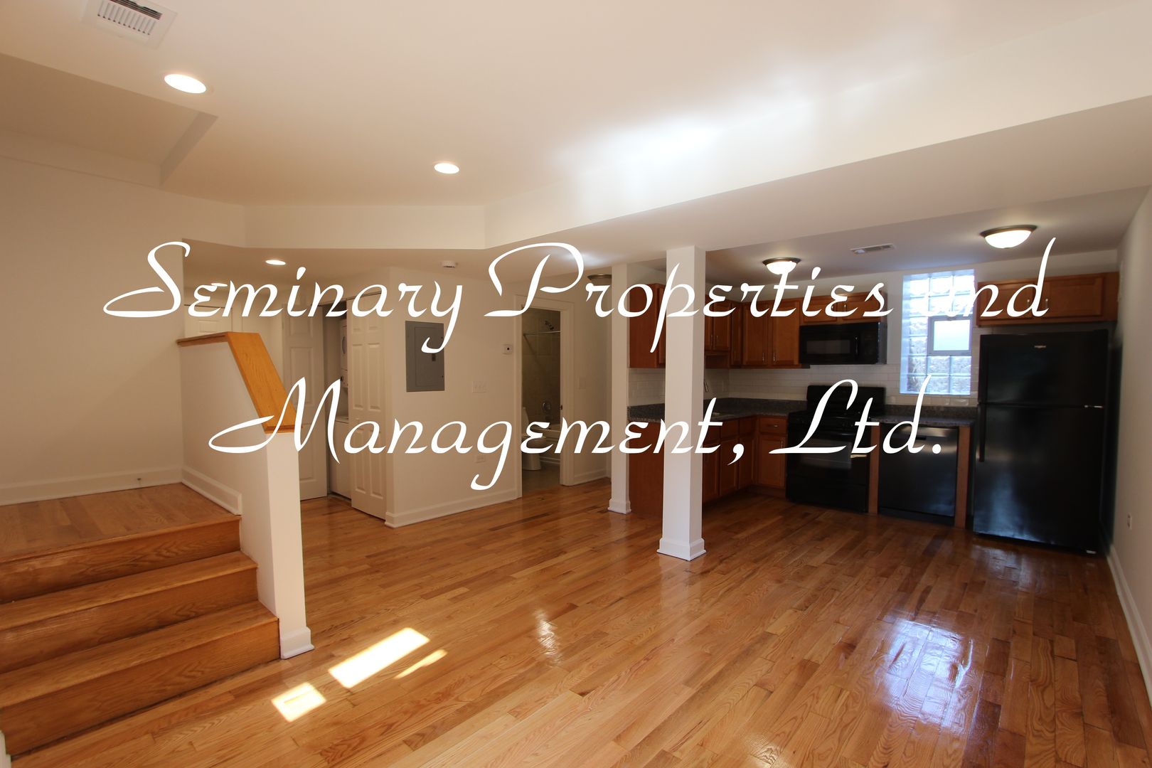 Chicago Apartment: 5653-59 N Magnolia