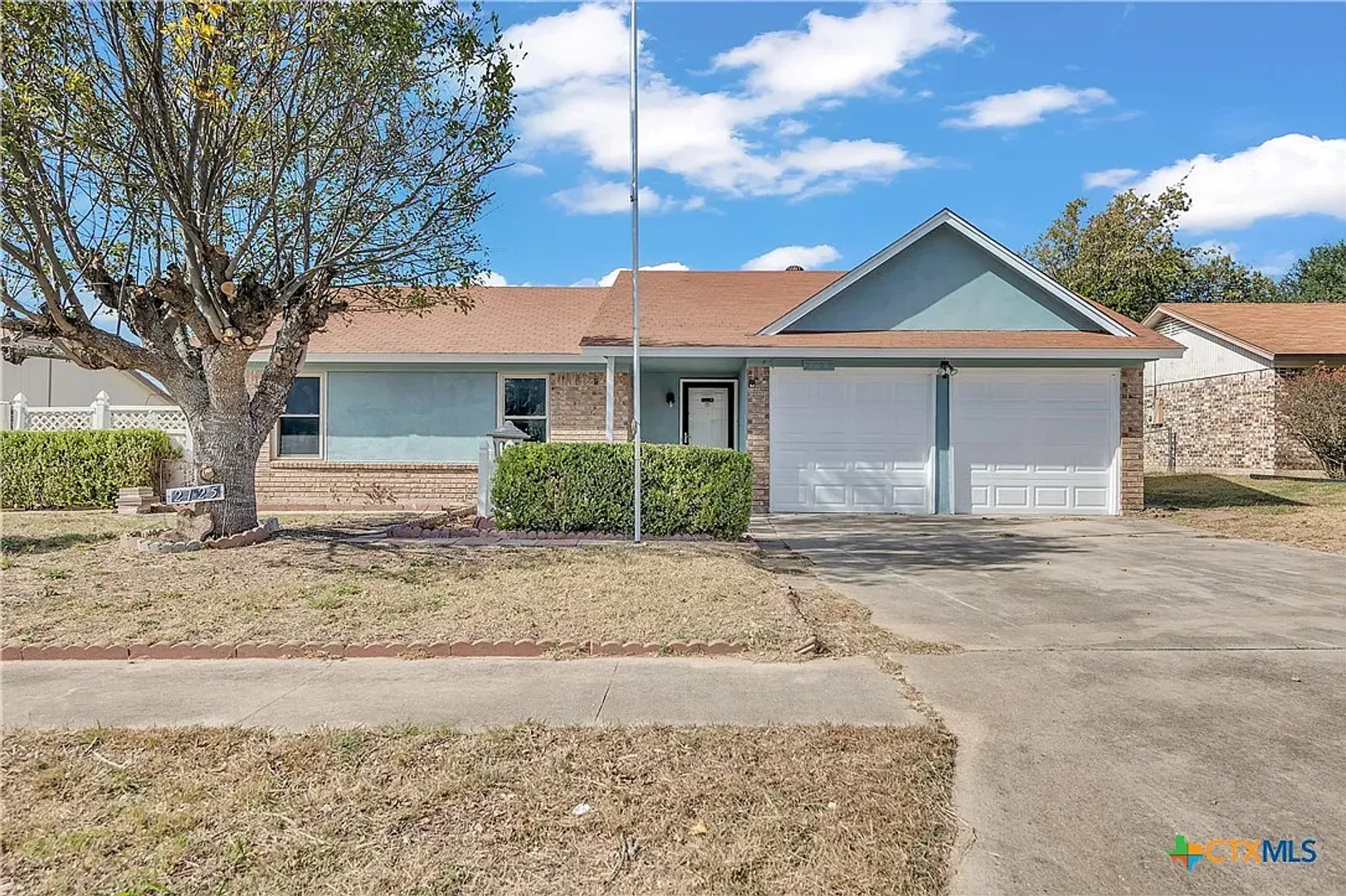 Killeen House: 2125 Hidden Hills Drive