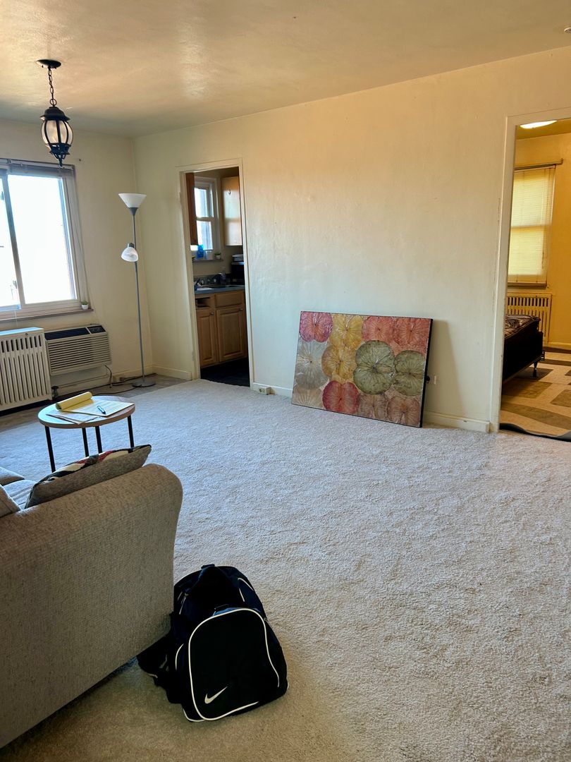 Pittsburgh Apartment: 5700 Fifth Avenue