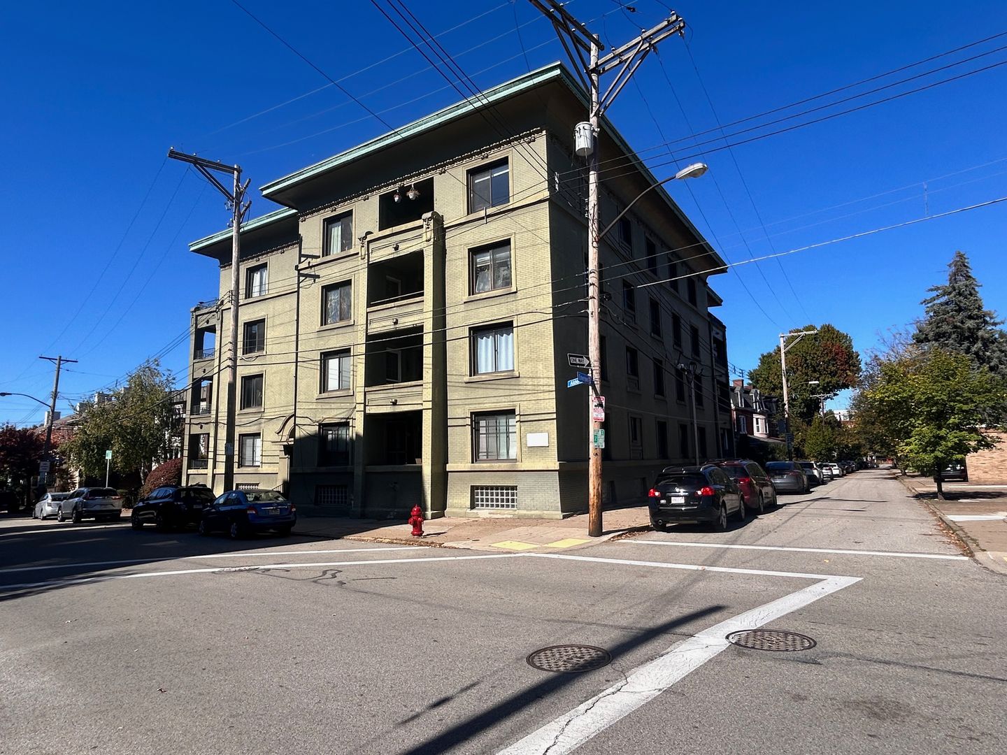 Pittsburgh Apartment: 6111 Alder Street