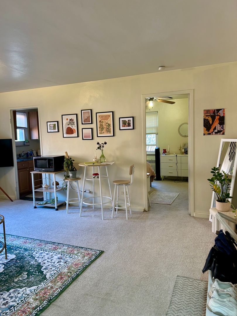 Pittsburgh Apartment: 5700 Fifth Avenue