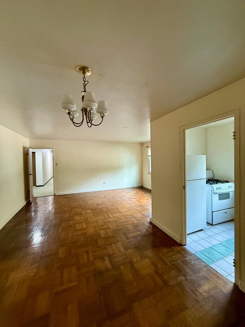 Pittsburgh Apartment: 5700 Fifth Avenue