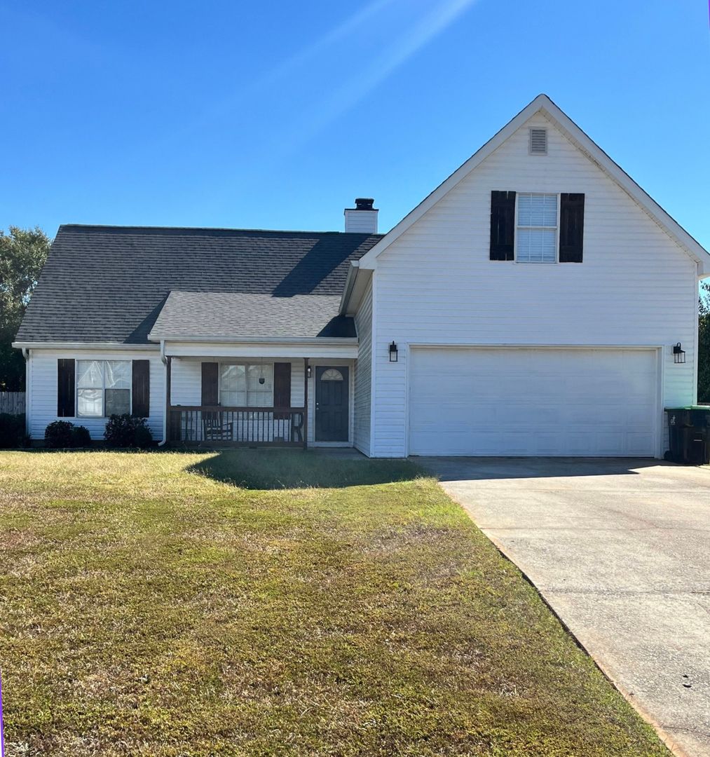Bonaire House: 208 Franklin Square