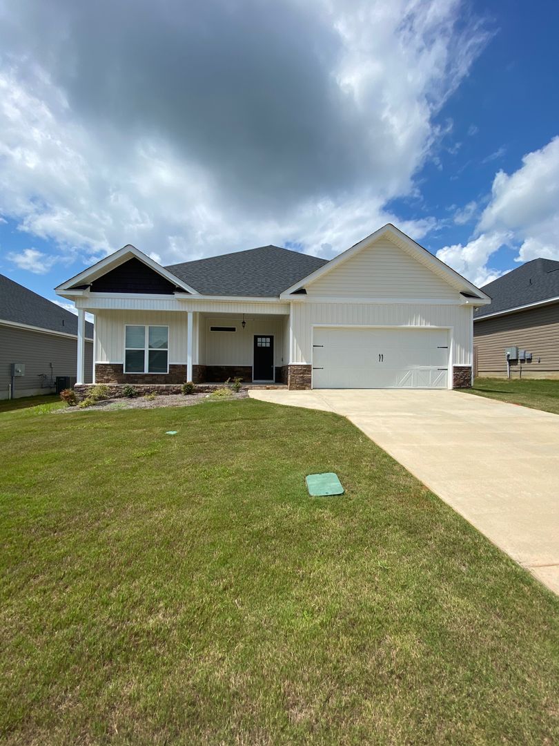 Bonaire House: 109 Cascades Court