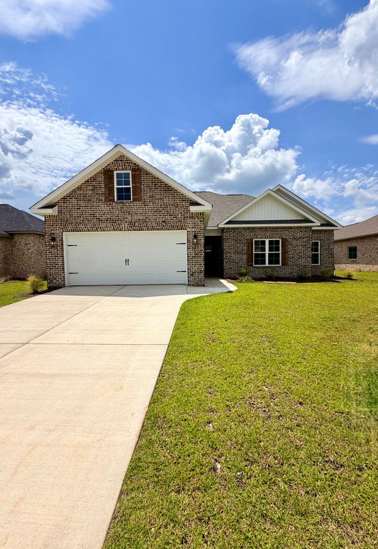 Kathleen House: 517 Bristleleaf Path