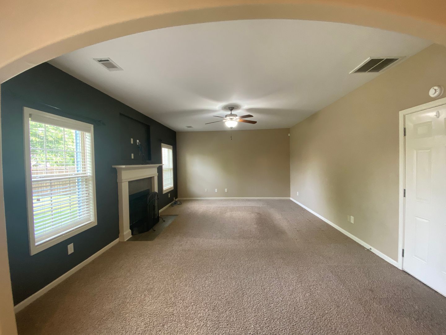 Kathleen House: 118 Broomsedge Lane