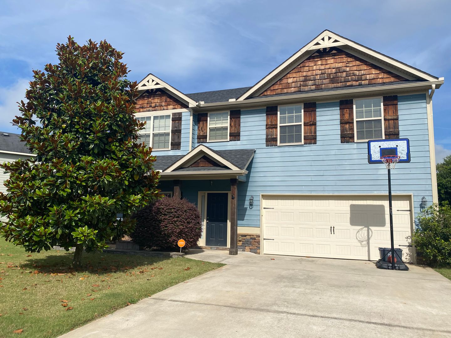 Kathleen House: 118 Broomsedge Lane