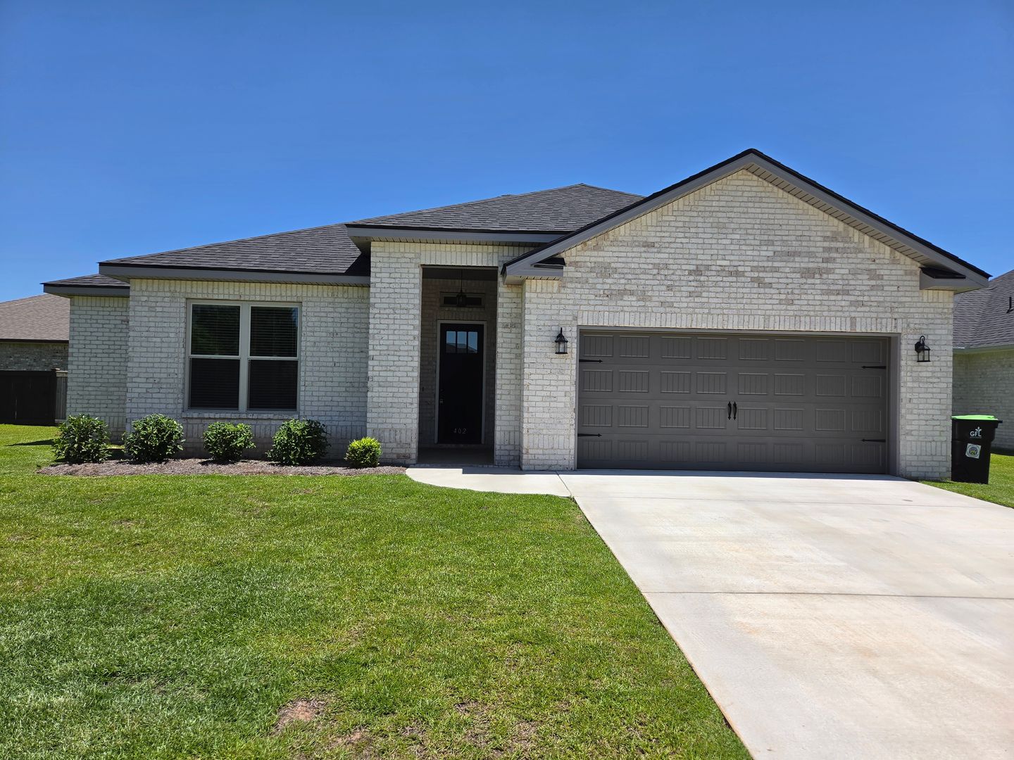 Kathleen House: 402 Otters Ridge Drive