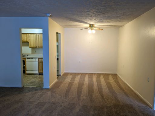 Woodstock Gardens Apts