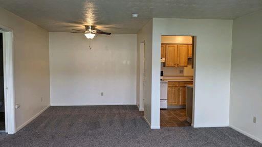 1 Bed Rental at 127 Woodstock Gardens, Batavia, NY – photo 1