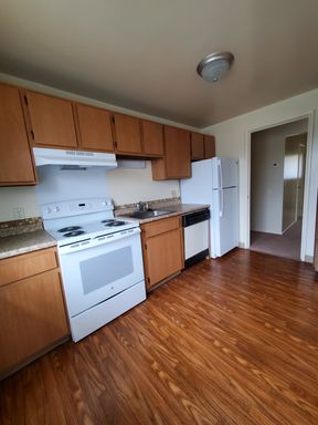 Studio 1 Bath Apartment at 104-2 Kittleberger Park, Webster, NY – photo 1