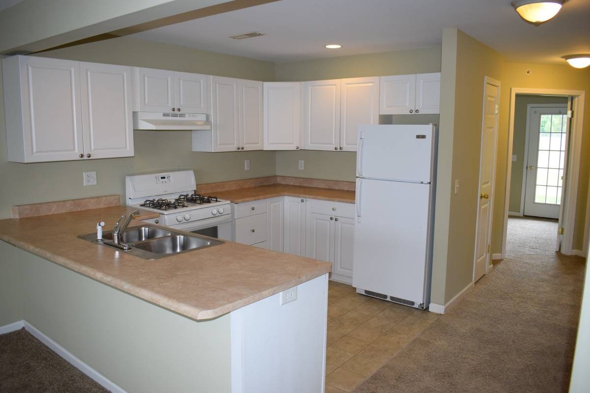 Clover Crossing Apartments 9 of 12