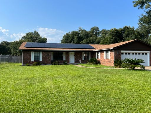 Spacious and In Town with Solar Panels
