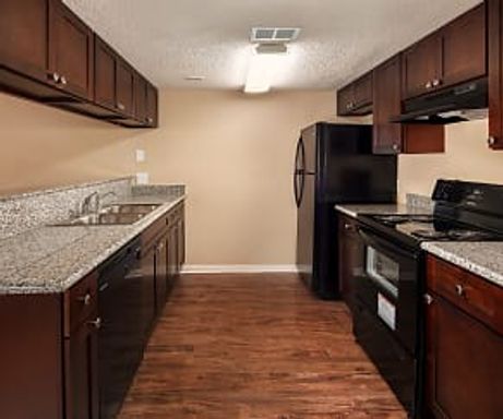 2 Bed/2 Bath Spacious Apartment – photo 1