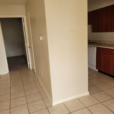 Chateau – 1 Bed / 1 Bath Deluxe