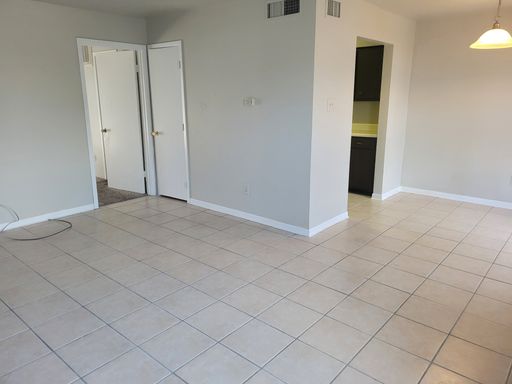 Chateau – 1 Bed / 1 Bath Deluxe